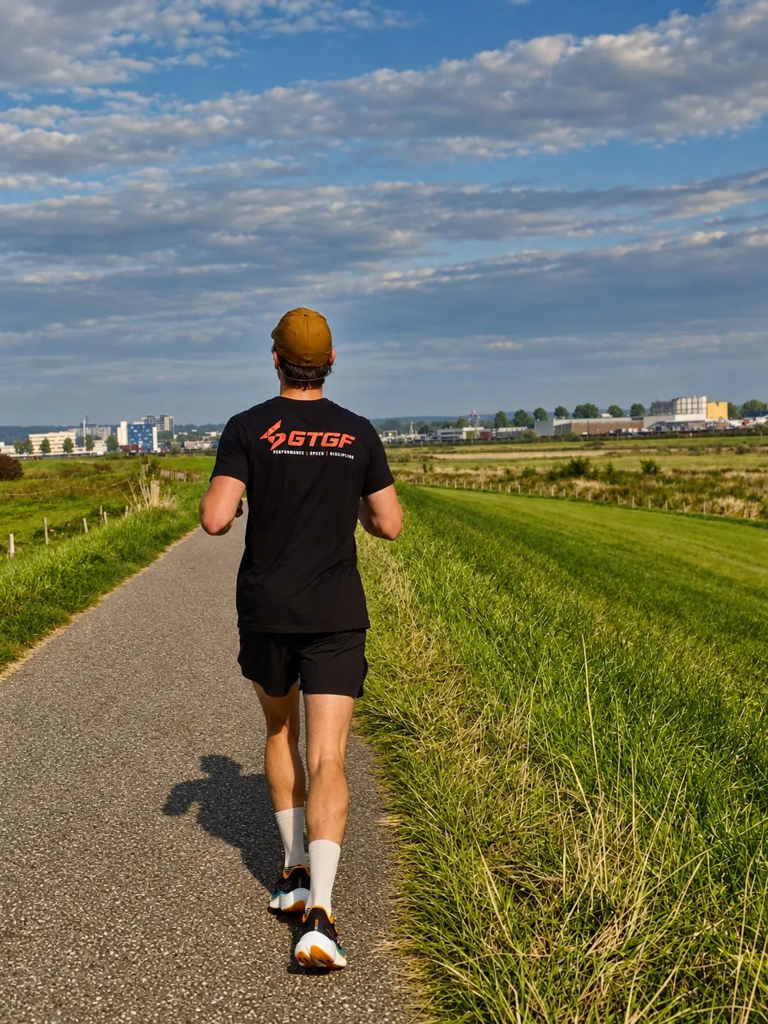 Hardloper onderweg naar zijn volgende startlijn